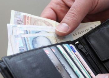 Имаме новина! За всички работещи на минимална заплата – увеличава се! Ето какво предстои: