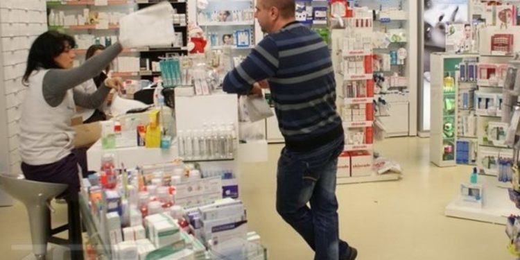 Ето кои аптеки прекратяват договорите си със здравната каса – мнозина са шокирани