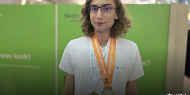 Златният ни медалист Виктор Лилов по химия и биология и неговите най-високи постижения до момента Златният ни медалист Виктор Лилов по химия и биология и неговите най-високи постижения до момента