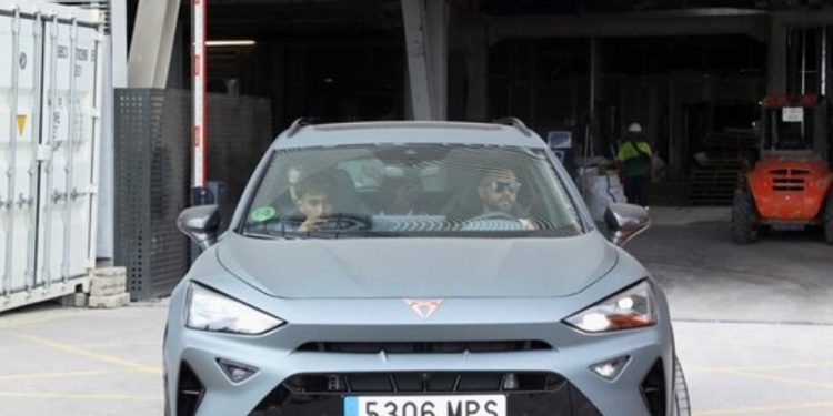 Ламин Ямал посети баща си в болницата