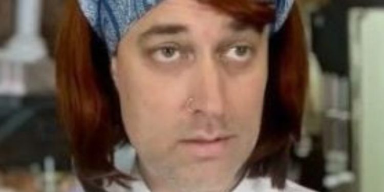 Човек печели почти седемцифрени суми годишно от ресторанта си, но никога не е имал клиенти