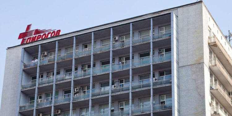 „Пирогов” излезе с извънредни и обнадеждаващи новини за детето, което пострада на плажа в Созопол