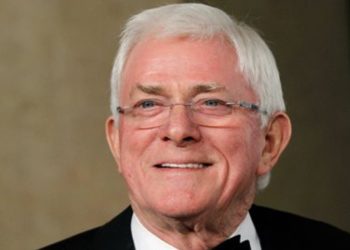 Известен тв водещ си отиде