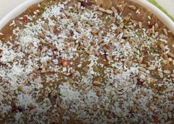 Грис халва от моето хубаво детство (Рецепта)