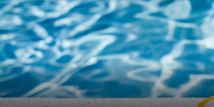 В Гърция малко дете се удави в басейн В Гърция малко дете се удави в басейн