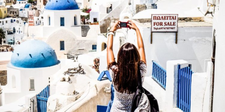 Хотелиерите в Гърция се оплакват от балканските страни: ето защо