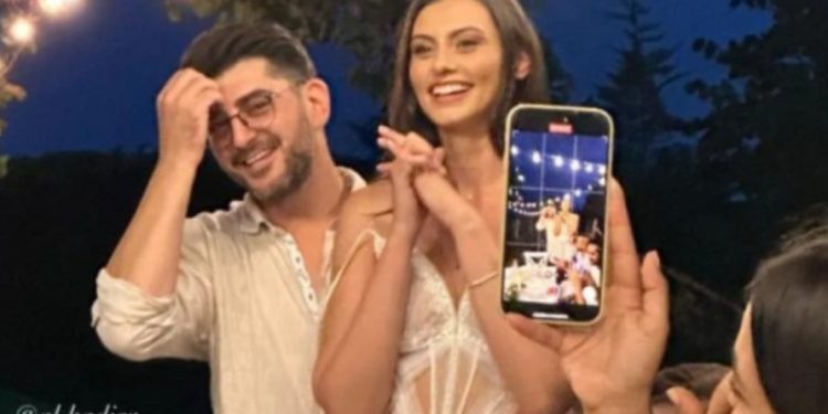 Горчиво! Сашо Кадиев вдига днес сватба в голям дворец в Пловдивско! Горчиво! Сашо Кадиев вдига днес сватба в голям дворец в Пловдивско!