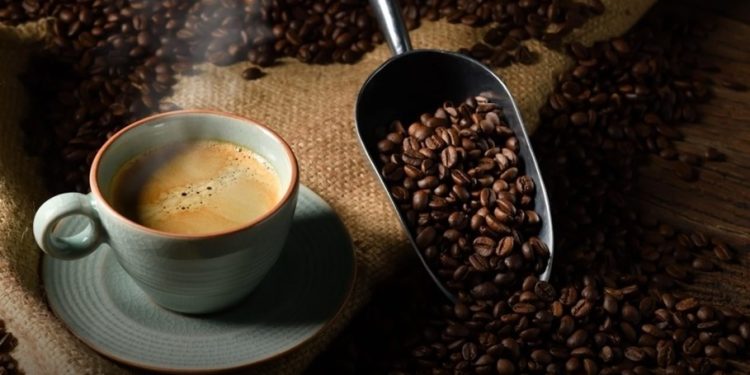Лекар каза защо не трябва да консумираме кафе веднага след ставане Лекар каза защо не трябва да консумираме кафе веднага след ставане