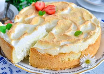 Просто се топи в устата: вкусен сладкиш за всеки ден (Рецепта)
