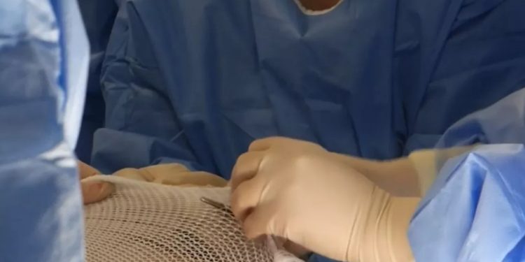 Испански лекари започнаха да използват кожа от епруветка за лечение на пациенти с изгаряния