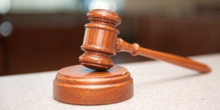 Перничанин ще лежи 3 години в затвора заради причиняване на телесна повреда на приятелката си