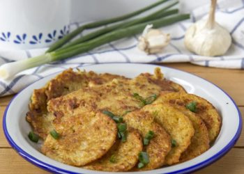 Ще останат само празни чинии: тези пържени тиквички ще бъдат пометени от масата за нула време