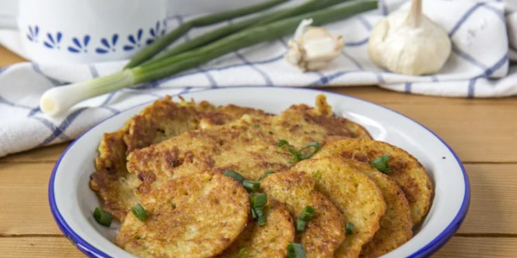 Ще останат само празни чинии: тези пържени тиквички ще бъдат пометени от масата за нула време Ще останат само празни чинии: тези пържени тиквички ще бъдат пометени от масата за нула време