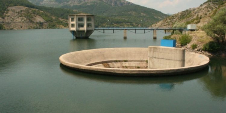 В Централна България нивата на язовири продължават да спадат В Централна България нивата на язовири продължават да спадат