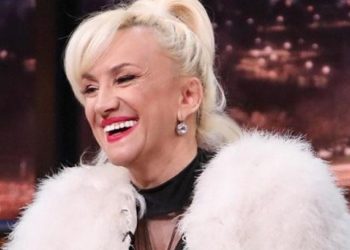 Дупнишката Мадона Сашка Васева приключи със своето лечение