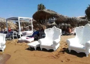 В Гърция цените за шезлонг достигнаха до космическите 100 евро