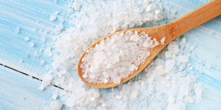 Ето защо градинарите използват сол в градината Ето защо градинарите използват сол в градината