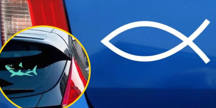 Защо се лепят стикери „риба“ и „акула“ по колите: едва ли ще се досетите Защо се лепят стикери „риба“ и „акула“ по колите: едва ли ще се досетите