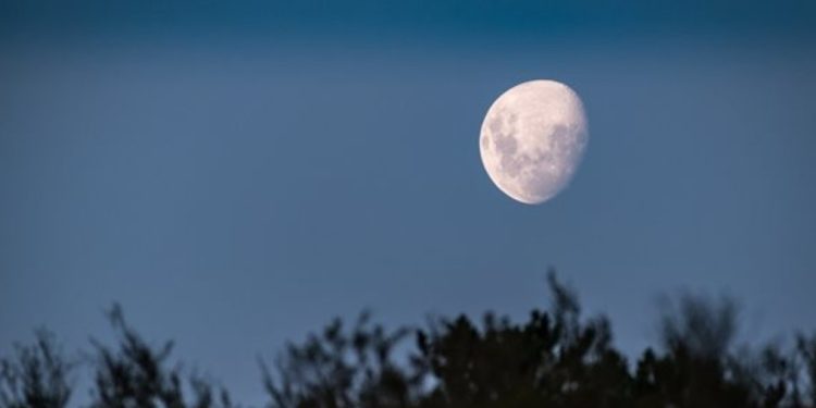 Предстоящата августовска СУПЕРЛУНА ще постави началото на 4 месеца лунни зрелища