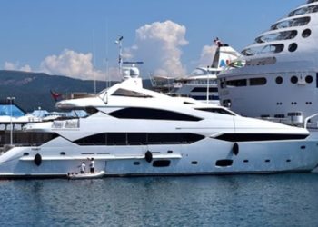 Огромно търсене има за суперяхти: ето защо