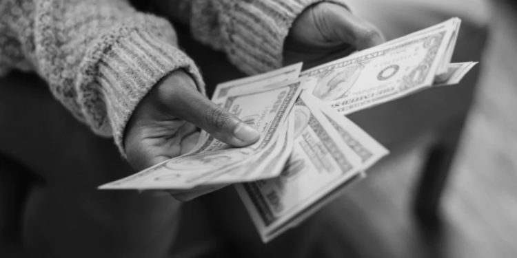 Те ви правят бедни: ето кои три навика ви пречат да станете баснословно богати