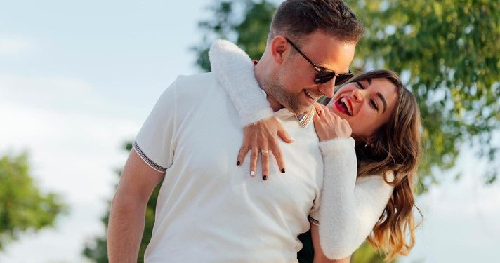 Любовен хороскоп за септември 2024 г. за всички зодии: кой чака сватба и кой новата любов