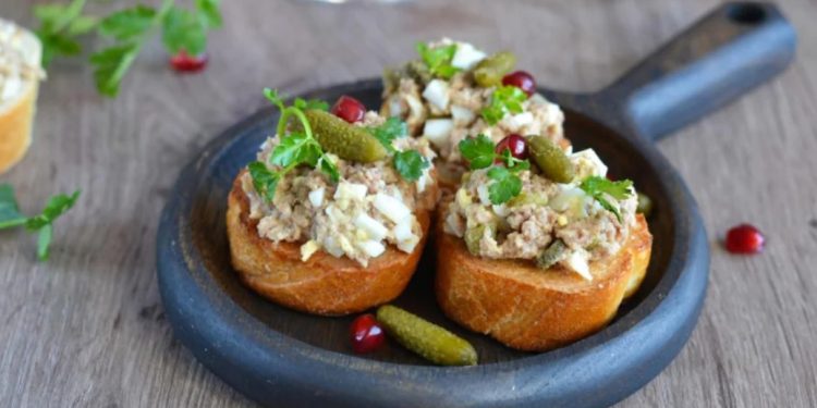 Лесна и бърза закуска, която всеки може да приготви (Рецепта) Лесна и бърза закуска, която всеки може да приготви (Рецепта)