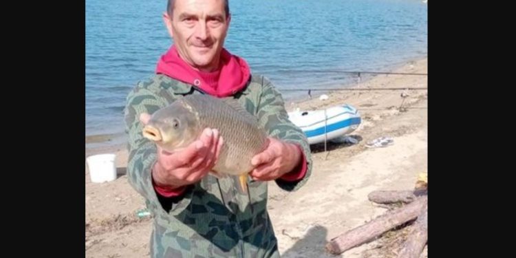 Мъж буквално живее втори живот след като 1 месец бургаски реаниматори се бориха за живота му Мъж буквално живее втори живот след като 1 месец бургаски реаниматори се бориха за живота му